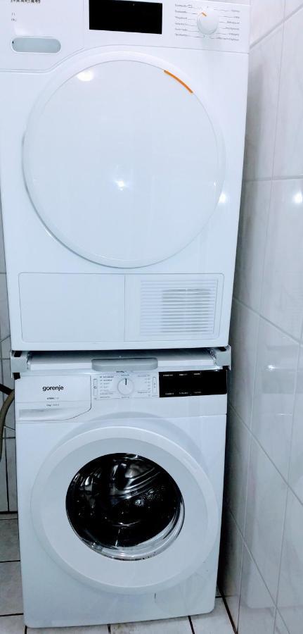Julia'S Monteur Oase - Premium Apartment Exklusiv Fuer Solo-Reisende Ennepetal Exteriör bild